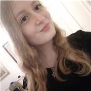 Laureanda in scienze della formazione primaria con possesso di certificazione C1 di inglese offre ripetizioni private